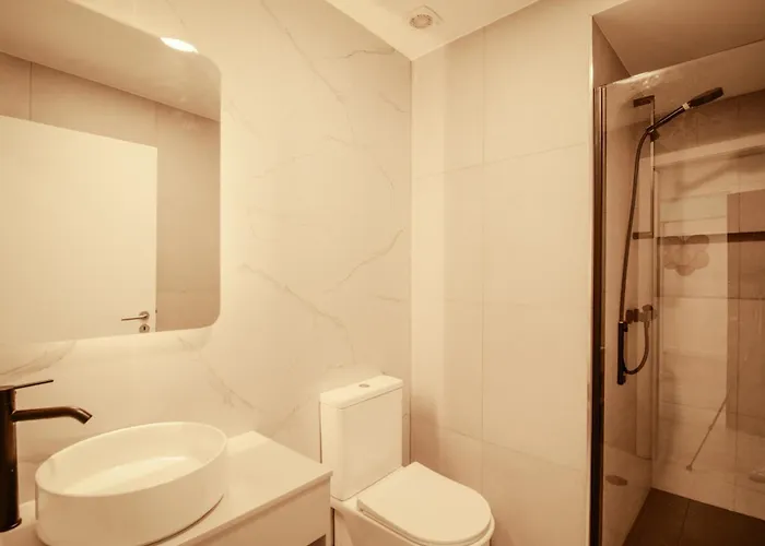 Flh Boho Chic With Balcony *